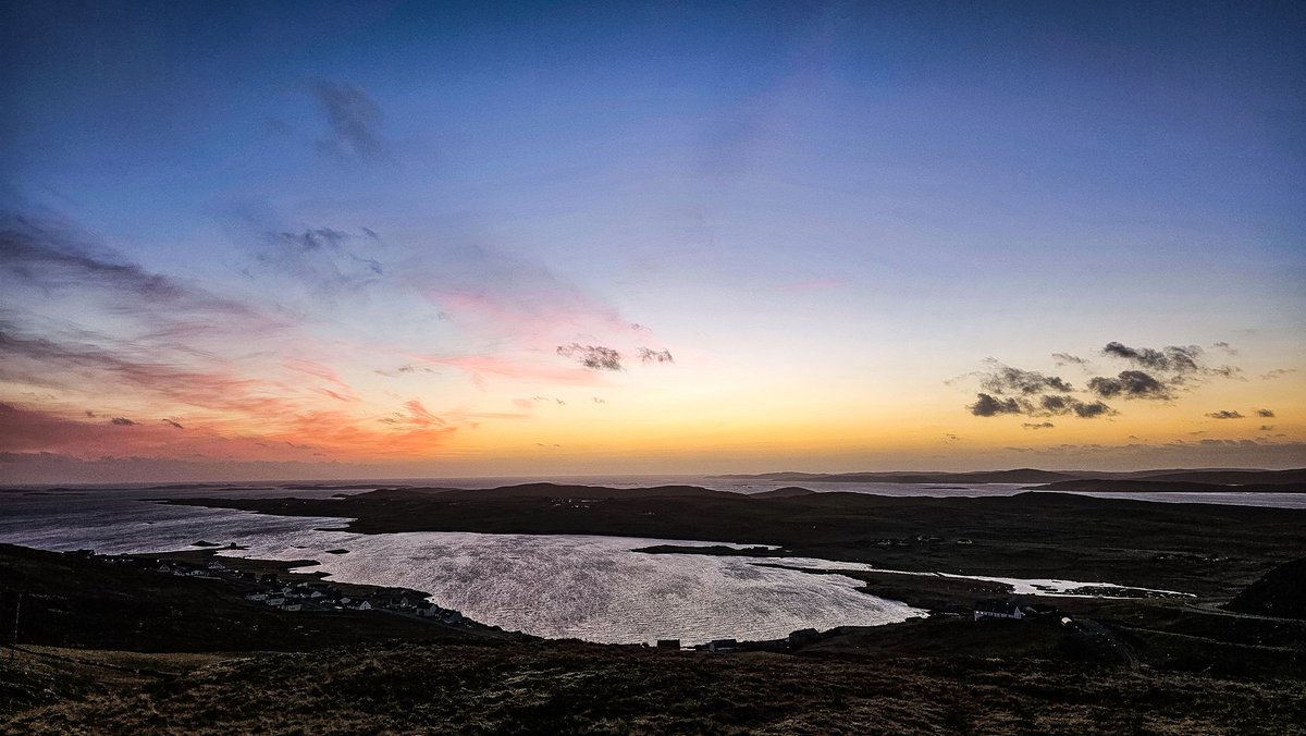 Beautiful end to the day on Monday #Shetland #sunset @PromoteShetland @NLFerries