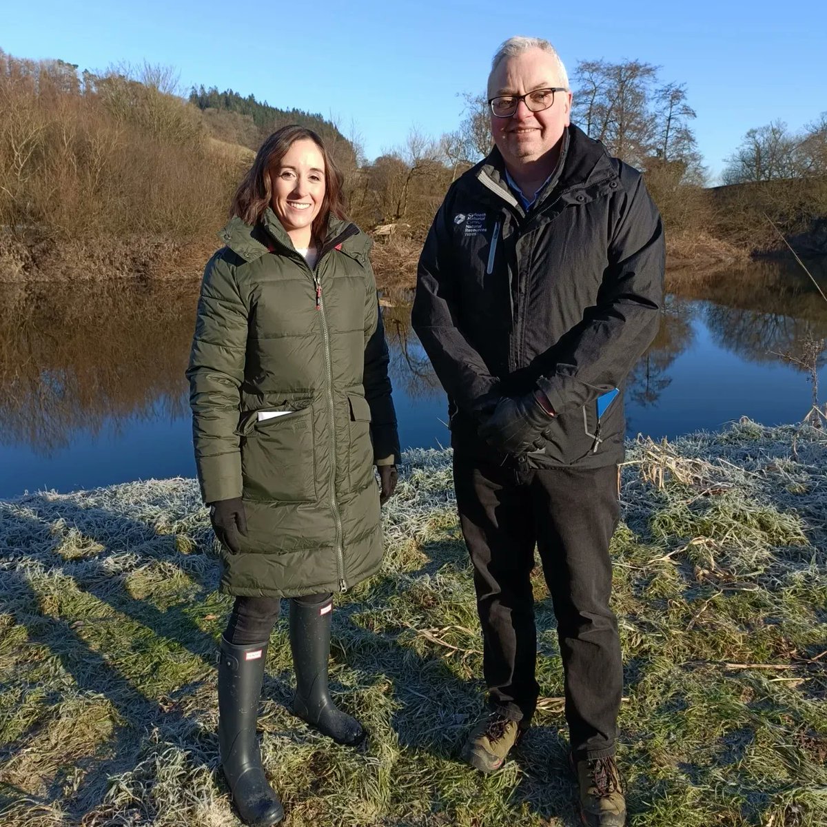 Diolch i'r darlithydd Dr Cerys Jones @Prifysgol_Aber @AU_DGES Wyn Davies @NatResWales a Matthew Jones @ystandlaeth am eu cyfraniad ar @Ffermio neithiwr yn trafod effaith #newidhinsawdd ar amaethyddiaeth. 🌎🌾🌧️🌡️@s4c Cyfle i ddal fyny fan hyn ⬇️ s4c.cymru/clic/programme…