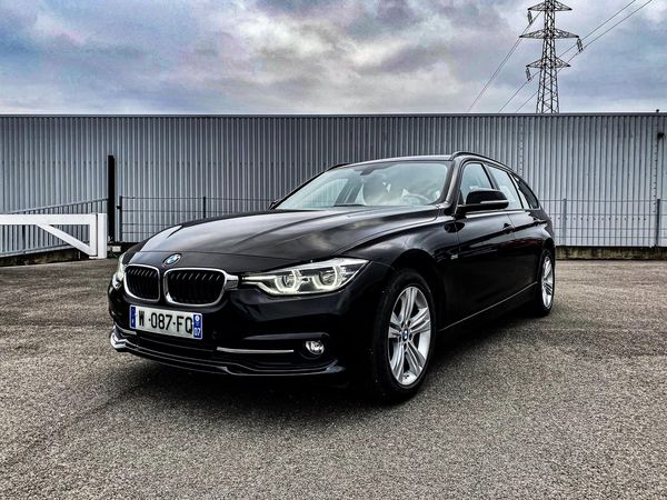 ChanasAuto's tweet image. 📷 Découvrez la BMW Série 3 Touring Sport Line disponible chez Chanas Auto
Plus d'informations 📷 chanas-auto.com/vehi.../bmw/se…
#BMW #BMWseries3 #chanasauto