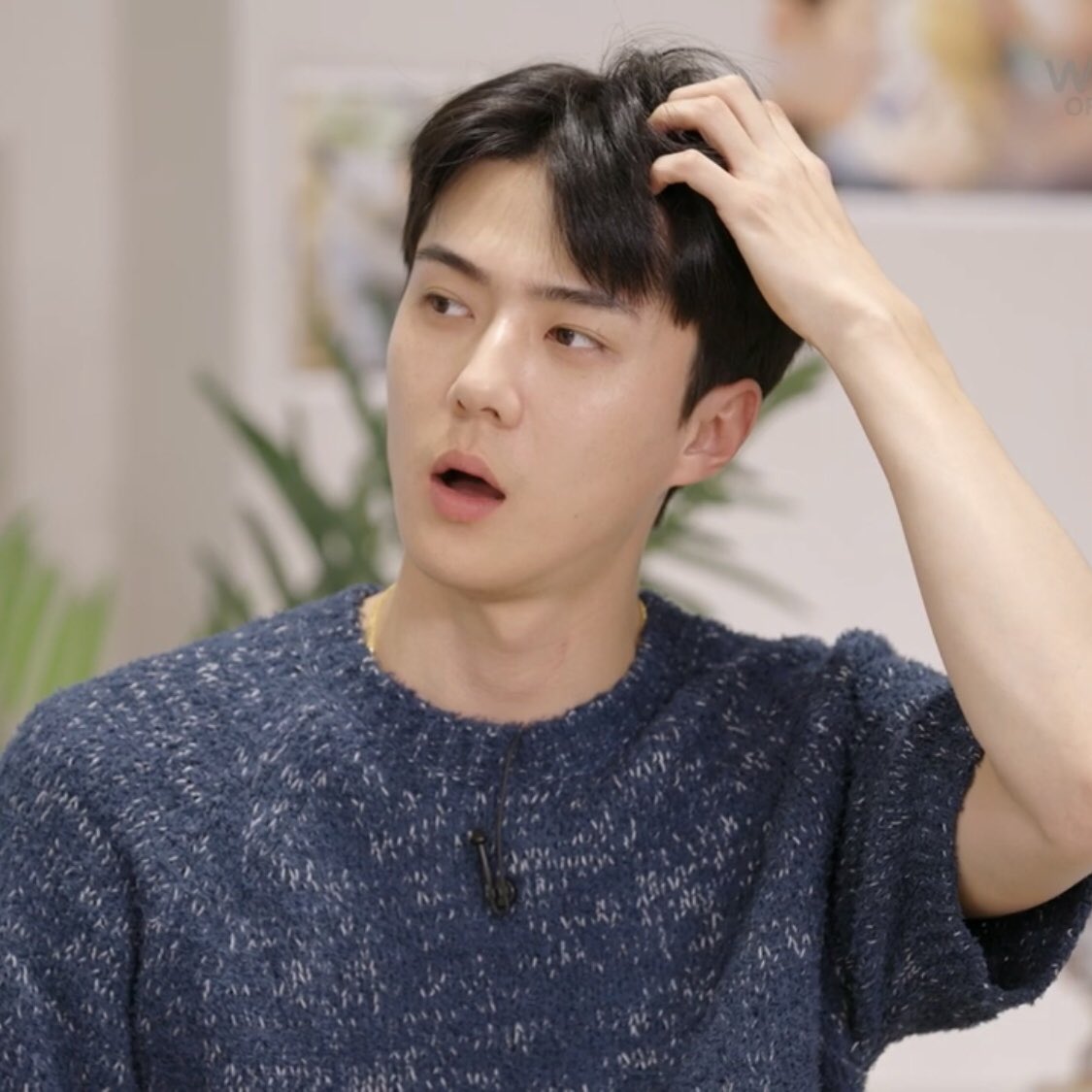 milkteus's tweet photo. this is so sehun 🤭 https://t.co/QMYei5ZZhj