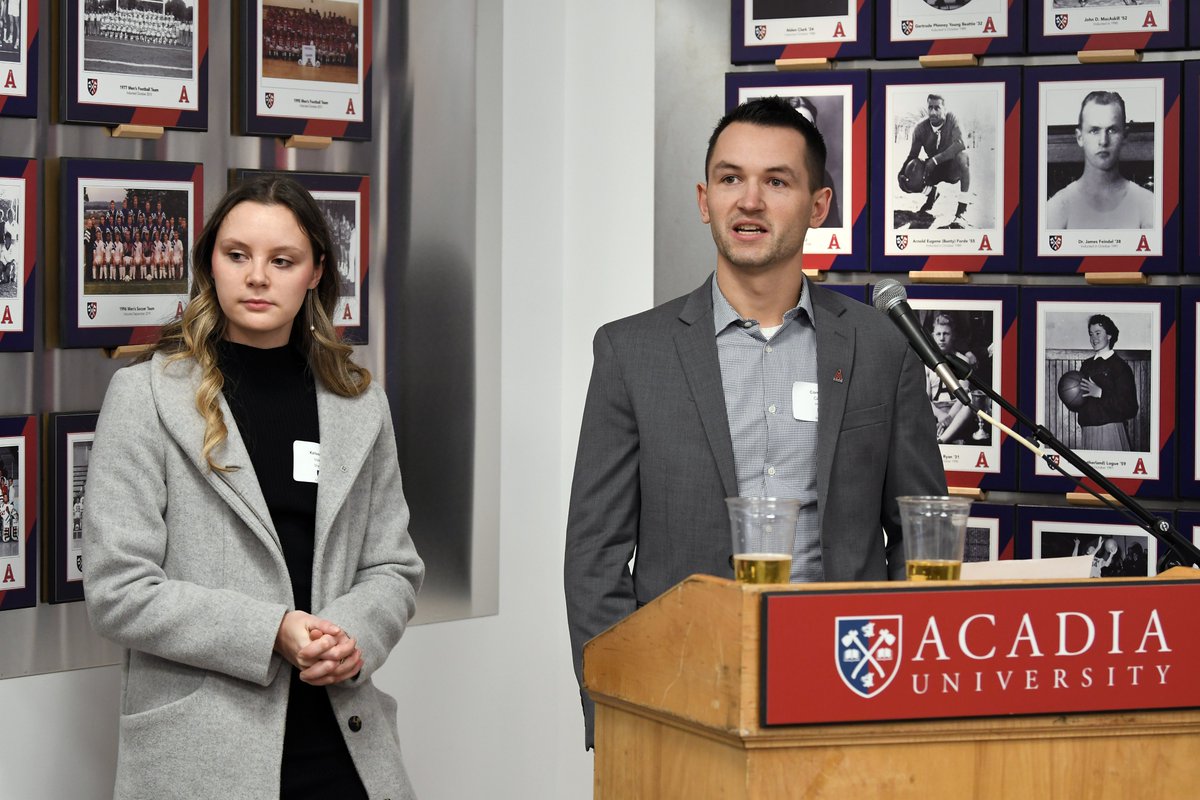 acadia_alumni's tweet photo. Acadia celebrates a decade of the Geoffrey D. Kott Athlete-Scholar Awards! Geoff Kott ('96) reflects, "It's deeply rewarding to help pave the way for future generations." Discover this legacy of student-athlete support at https://t.co/H8Cut9c9kY
#AcadiaGivingStories #AcadiaU https://t.co/z6Sq5quaSc