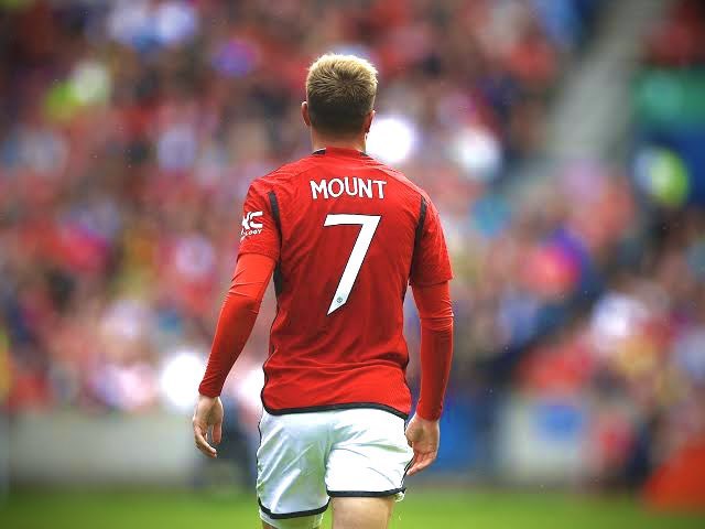 Manchester United Forever on X: "🚨🔴Mason Mount is expected to be part of  Manchester United squad for the game against Wolves. #MUFC  https://t.co/cJVs8SzoSs" / X