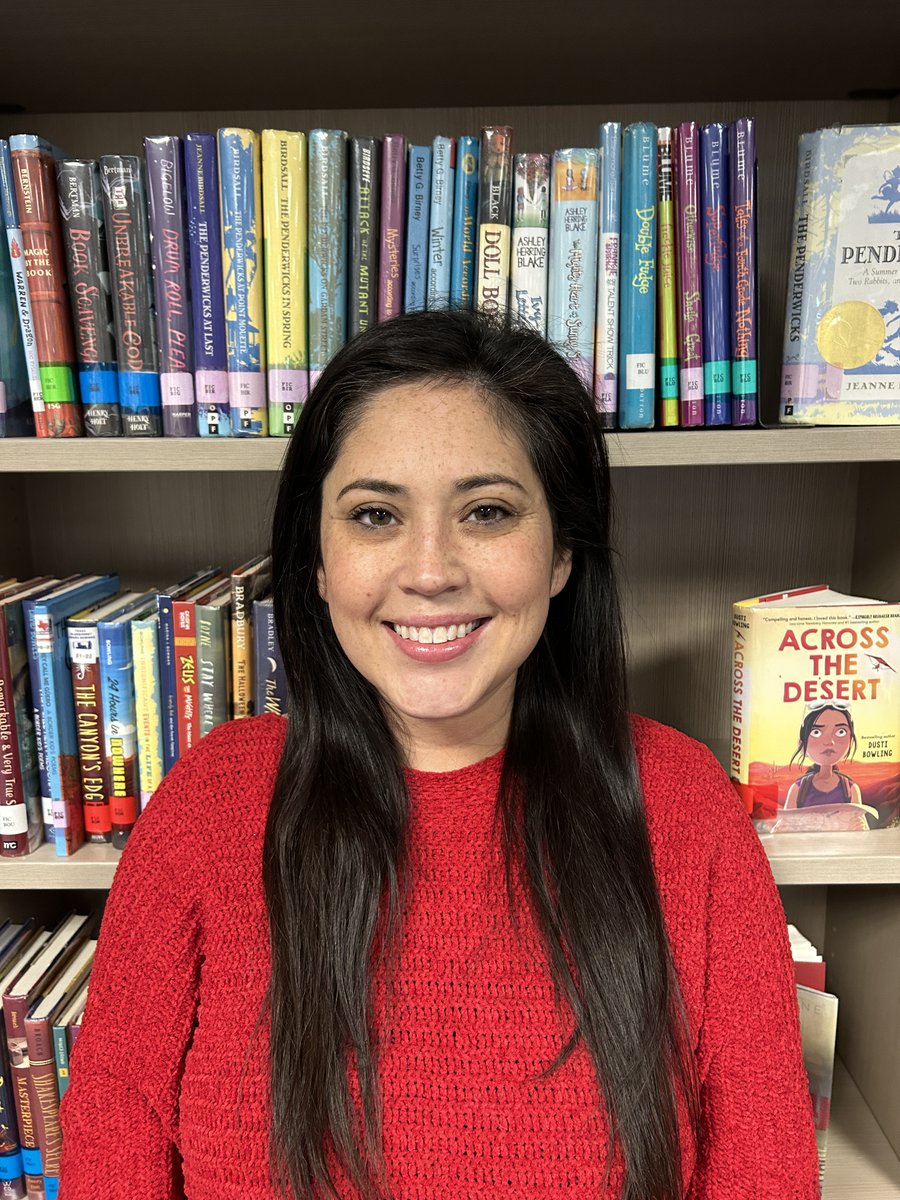 LIBRARIESinRISD's tweet photo. Good morning! I'm Wendy, certified school librarian @mosshavenlib. I've been in RISD for 11 years, with the last 5 in the library Today you get to join me on my #librarytakeover! #RISDWeAreOne
@josevegaMHE https://t.co/4v1Ay3CRnp