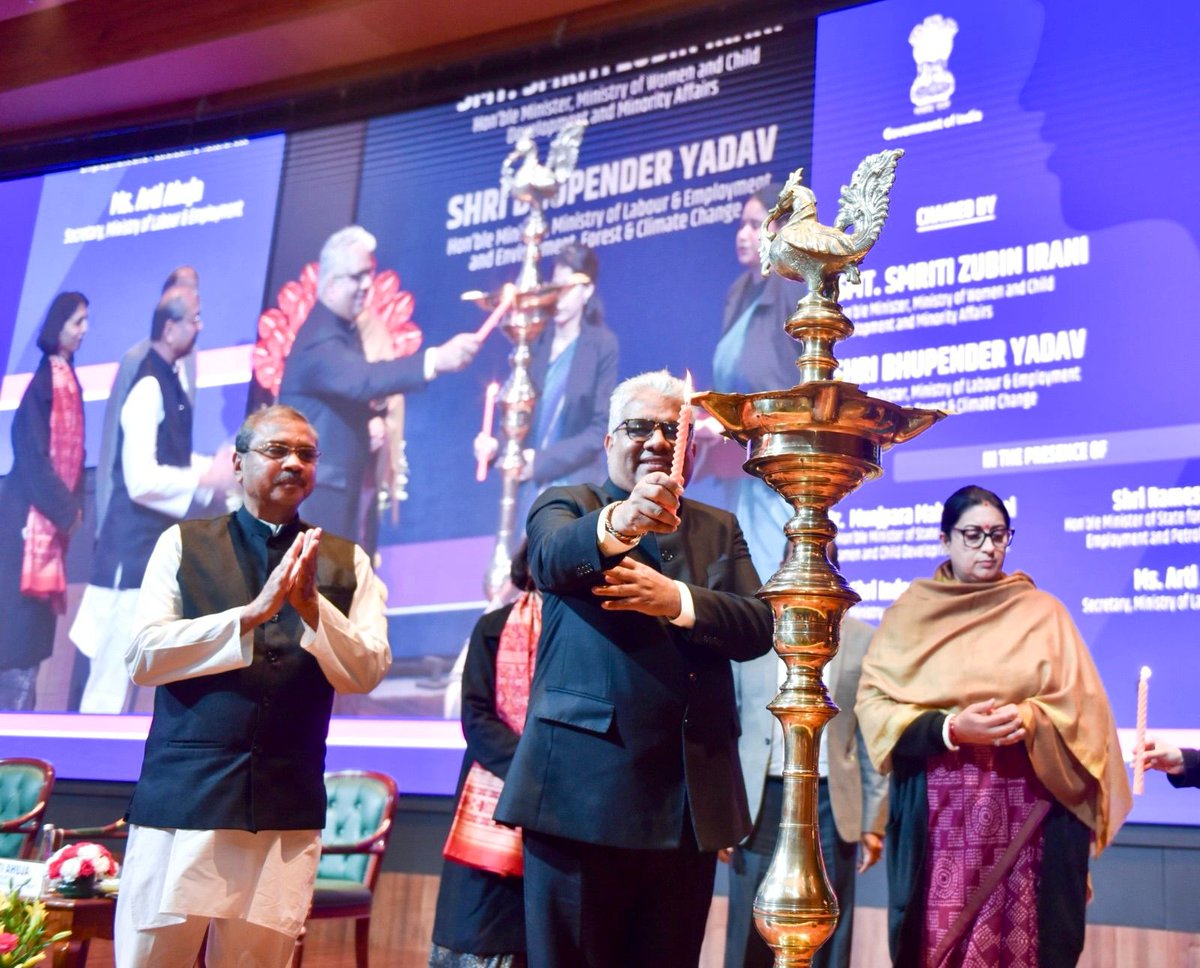 सक्षम नारी सशक्त भारत! Addressed the National Conference on Women in the Workforce for Viksit Bharat at Bharat Mandapam in Pragati Maidan in the presence of Women and Child Development Minister Smt @smritiirani ji. We launched the Employers Rating Survey on the occasion. The