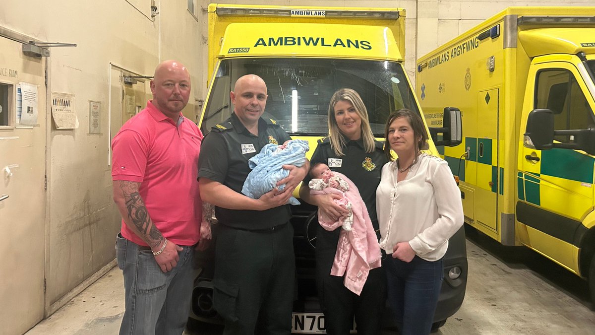 WelshAmbulance's tweet photo. A #MountainAsh mum and dad have had an emotional reunion with the ambulance crew who supported the birth of their premature twins. 👶

The #thermoregulation training that the #TeamWAST crew had just weeks prior enabled them to give the best possible care.🔗https://t.co/6XerfmVGmG https://t.co/O7xP9wzrmz