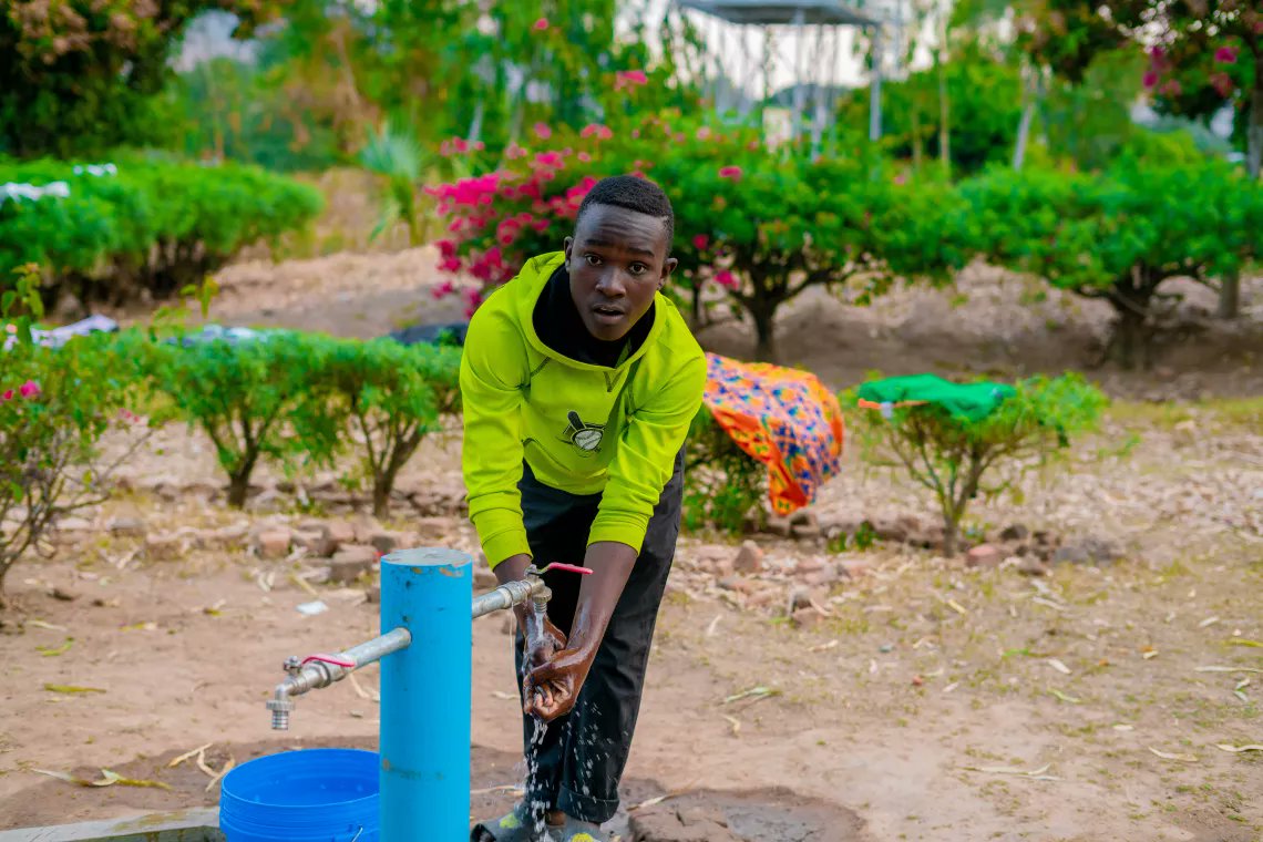 Access to safe water is every child’s right.

Through #USAID’s support, #UNICEF installed a solar powered deep well, two water tanks, and a hand washing facility at Mwazisi Health Centre to improve hygiene and access to water supply: shorturl.at/jqVWY
