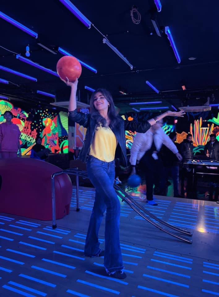 humaira4work's tweet photo. “Vision gets the dreams started. Dreaming employs our God-given imagination to reinforce the vision. Both are part of something I believe is absolutely necessary to building the life of a champ!! #Gamergirl #PlaydiumAvenue 🏀🏍️🎯💥
https://t.co/0QDsoWIue4 https://t.co/KofKHUga2r