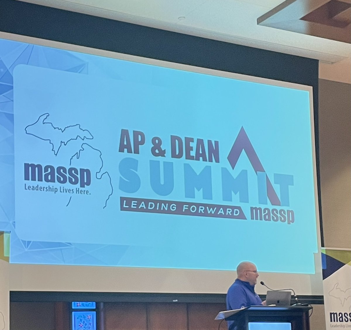 AmberKravitsky's tweet photo. Day 2 of reconnecting, refocusing, and resetting!
“Is your building better because of you today?”
#MASSPAP24 https://t.co/LkiclNJodg