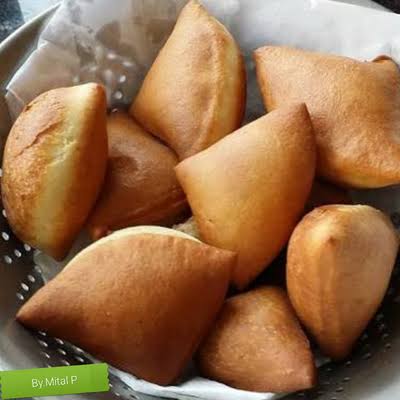 Eddsula's tweet image. I am chef Ted I make snacks for both home and workplace #IkoKaziKe reach me on 0792470388 / 0721439177