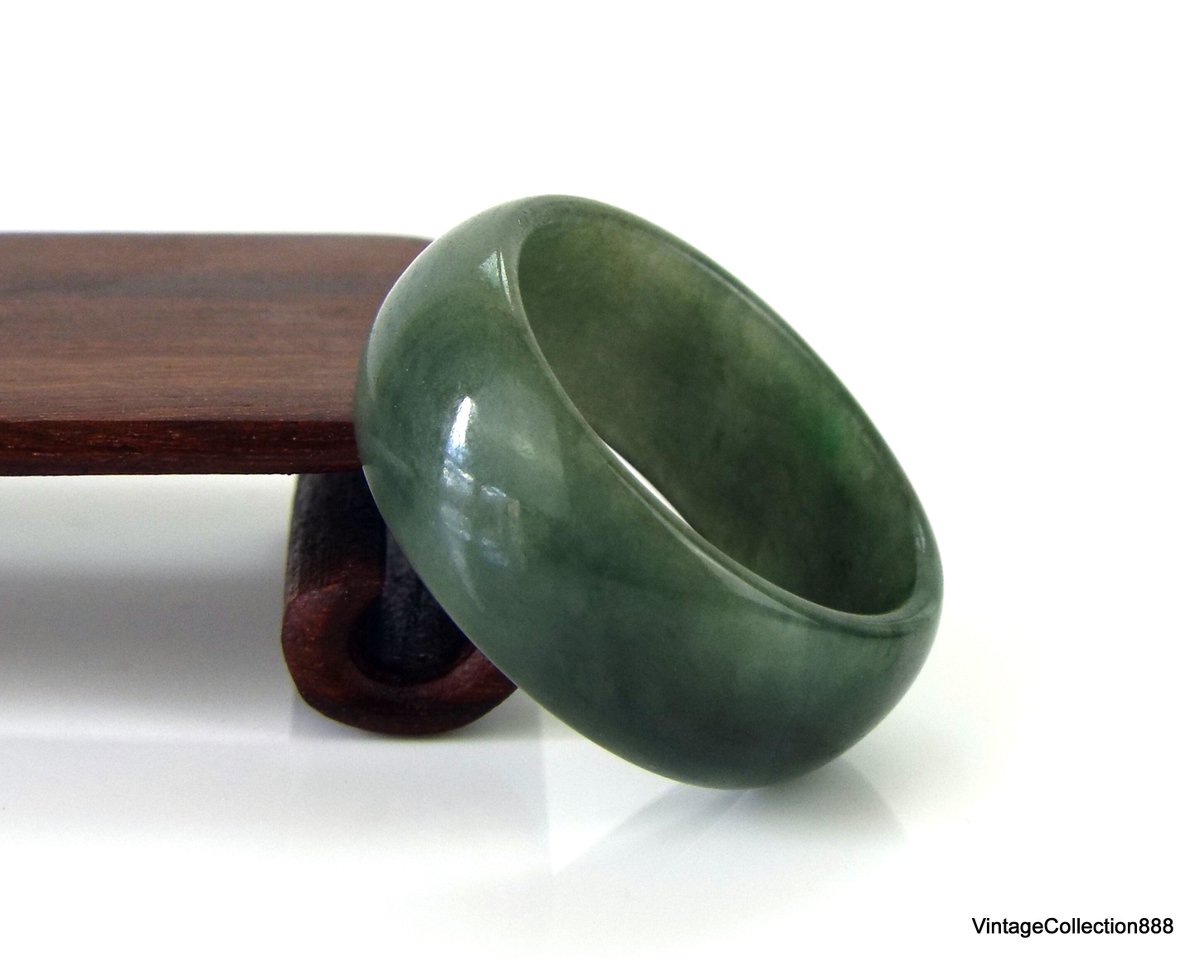 VCollection888's tweet photo. Anillo de Jade Natural US 9.5 - 19.5mm, Anillo Jade Jadeíta verde azulado, Anillo de Jade para mujer u hombre, anillo ancho de jade natural https://t.co/wSy4Hx36ob #buddhism #Jade #Antiquechinese #GradoA https://t.co/bCLFcDWIAN