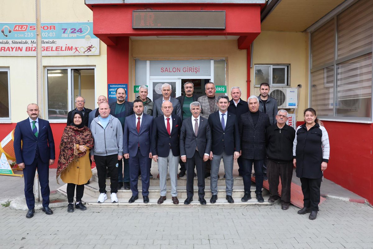 KAHRAMANMARASA2's tweet photo. Sayın valimiz Mükerrem Ünlüer Amatör Spor Kulüpleri Federasyonumuza idari ziyarette bulundu.Amatör spora dair fikir alış verişinde bulunduk. Nazik ziyaretleri için çok teşekkür ederiz.⁦ ⁦⁦@OA_BAK⁩ @mukerrem_unluer ⁦@AliDusmezz⁩ ⁦⁦@CemilBOZ @taskk_1980 https://t.co/dH7iGd6dJB