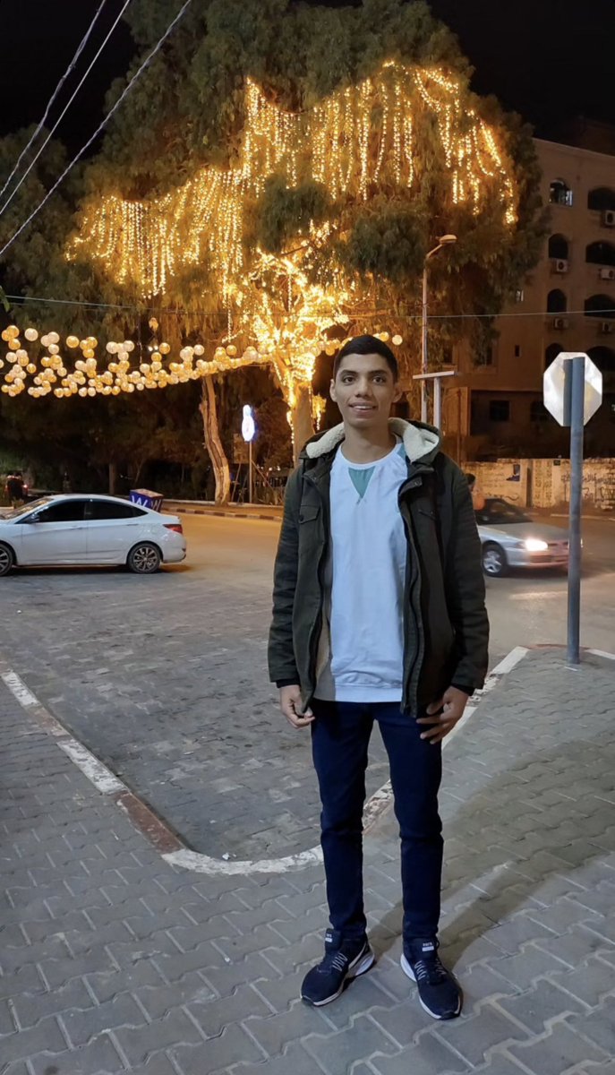 Mohammed_awed12's tweet photo. سامحنا ي عمروا على تقصيرنا ، 
سامحنا لأنه ما كان طالع بأيدنا شي 
سامحنا لأنه تركناك تتآلم وتتوجع ، يا رب ما نكون من خصامك يوم القيامة . https://t.co/tbmHkoMcaw