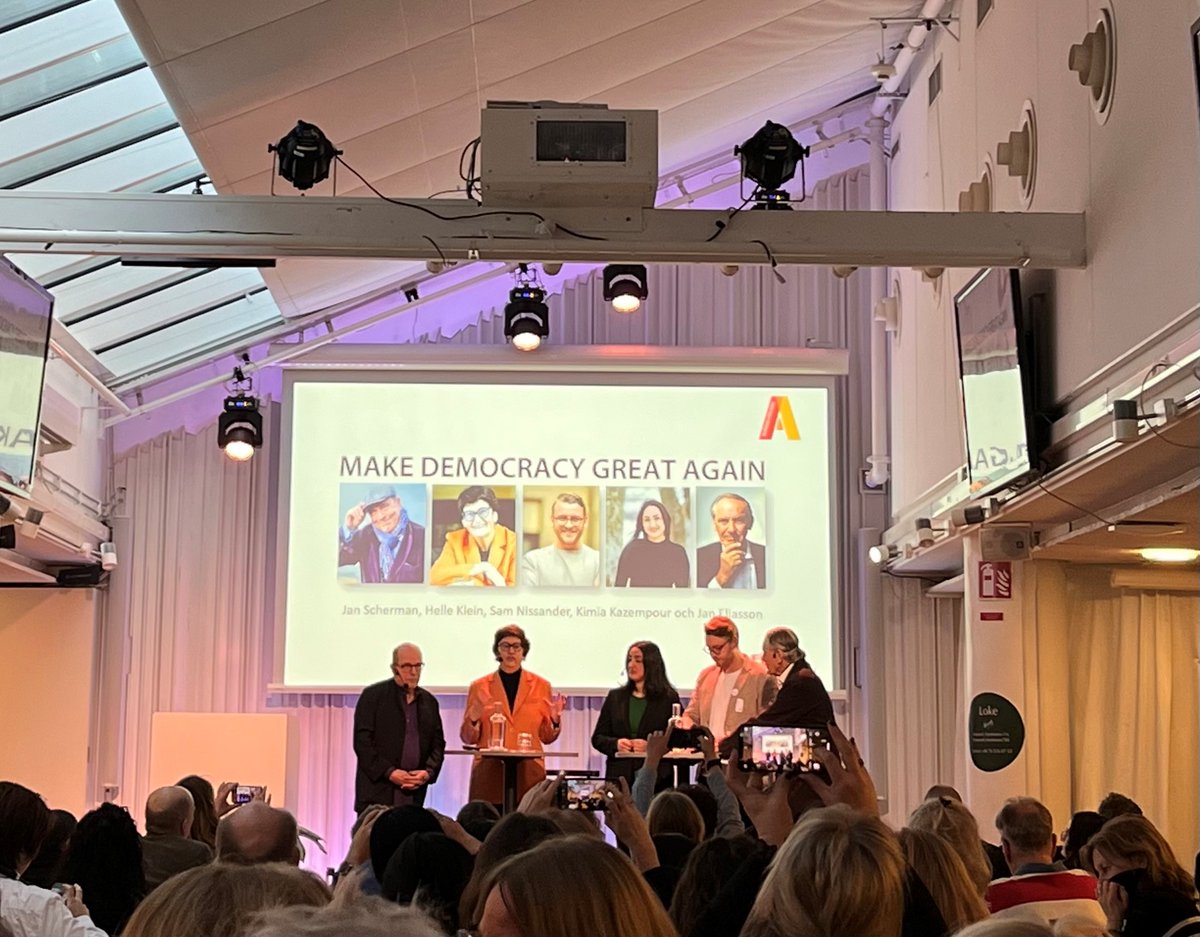 Detta supervalår då 76 länder inkl EU går till val kan man påminna sig om att demokratin drar sig tillbaka i varje del av världen för sjätte året i rad. Att rösta i EU-valet och engagera sig inför valet och i samhälls-utvecklingen är viktigt  #almedalen #almedagen