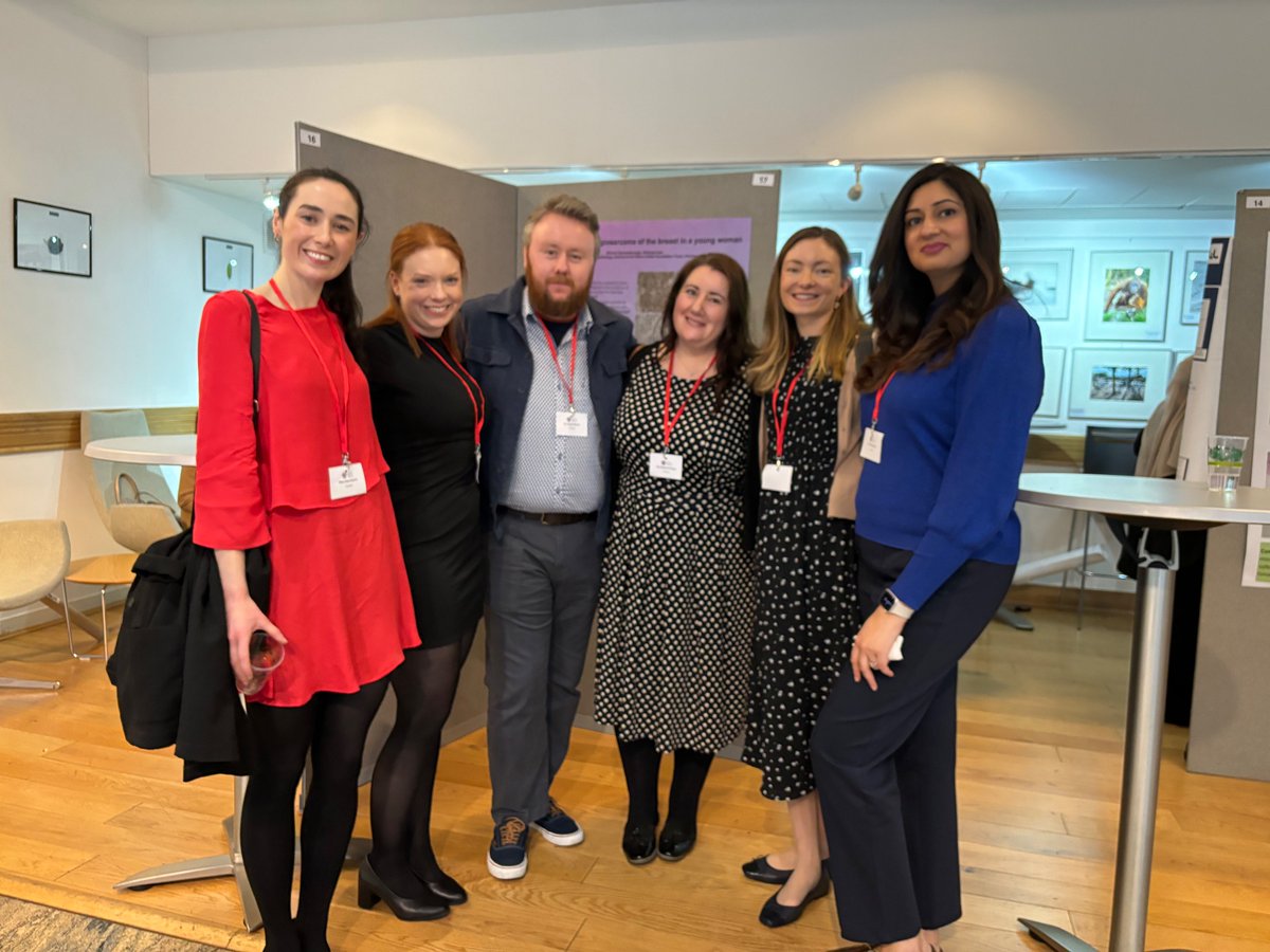 CynthiaHeffron1's tweet photo. Irish Pathology trainees on tour! At the Pathological Society of UK and Ireland Winter meeting in the Royal Society of Medicine London! @pathsoc @RCPI_news Just finished being grilled about their posters 👏 https://t.co/RcY2Iw480Y