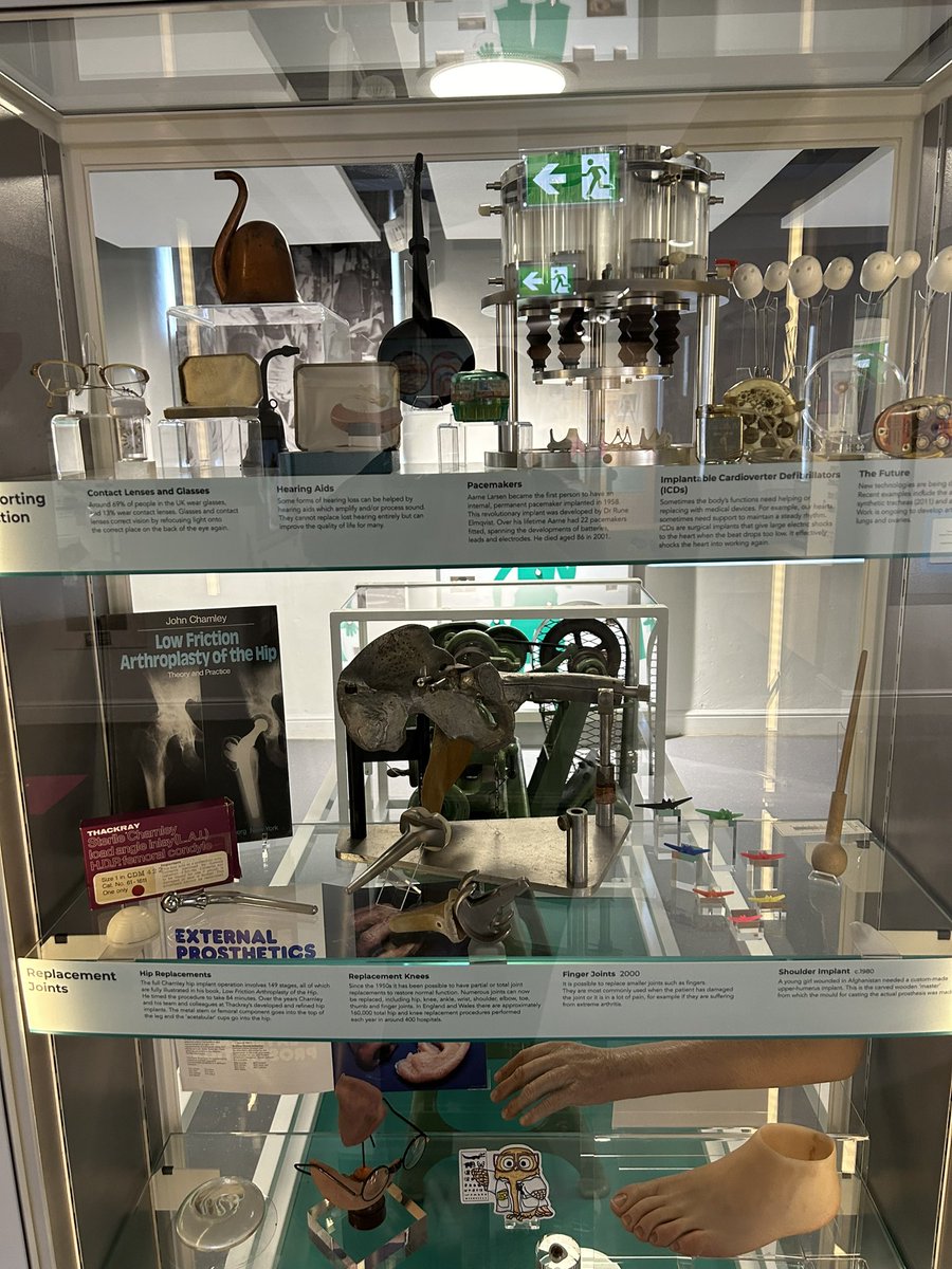 CarltonBolling's tweet photo. Thank you to the @thackraymuseum for being to life our #CurriculumScience and #CurriculumHistory. This is such an amazing hands on learning environment. We are so looking forward toward to visiting everywhere again tomorrow with our next group of Yr8 students #CarltonEdge💎 https://t.co/Qi8lGOKofE