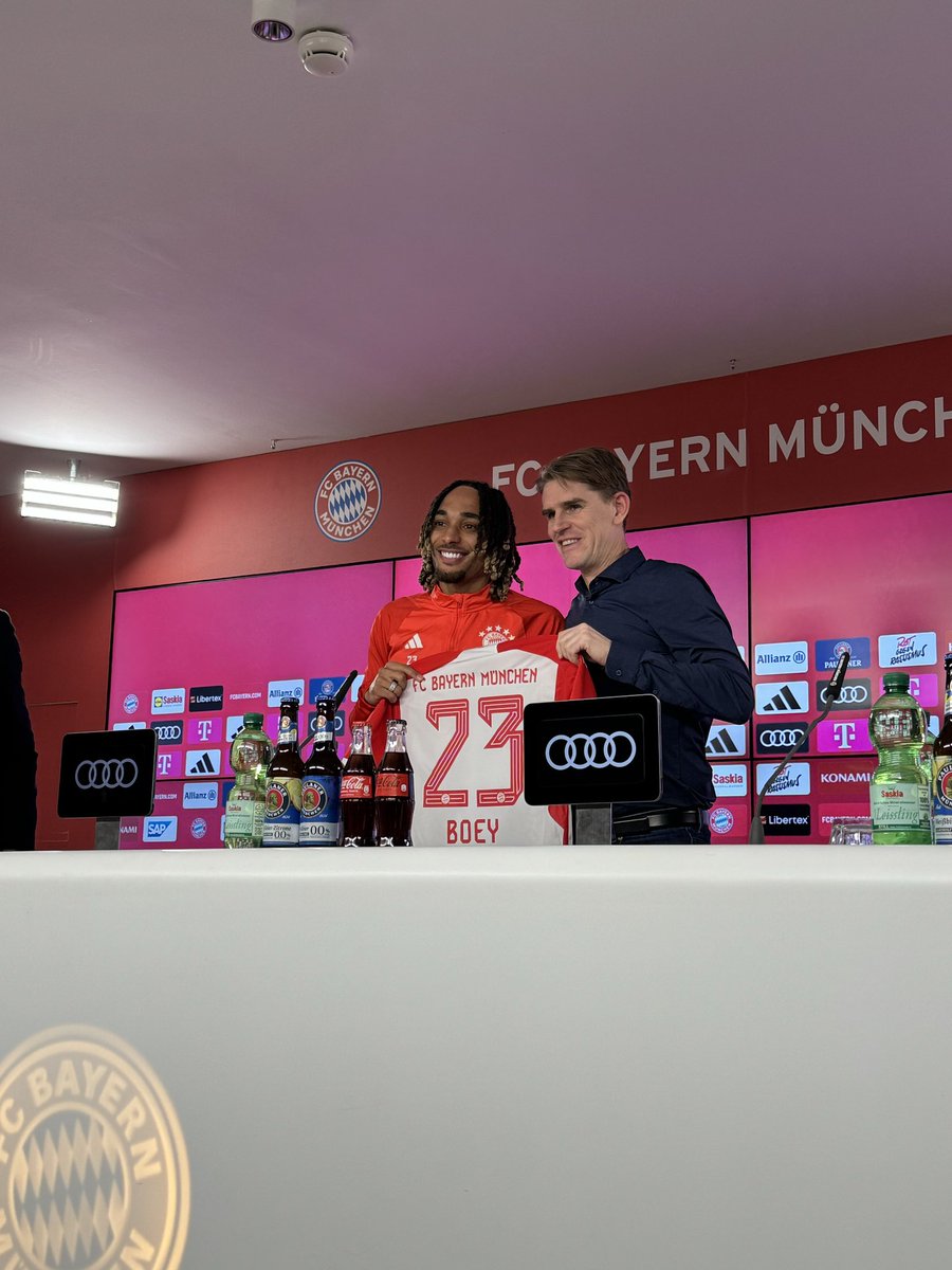 „Ein Traum wird wahr“ - Sagt Sascha #Boey bei seiner Vorstellung! 🔴⚪️