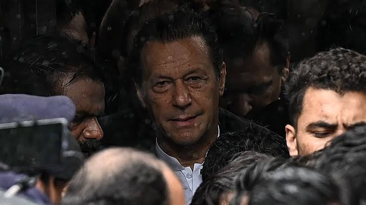 Imran Khan Left The Court Saying, 'I Don't Play Fixed Matches,' Says Lawyer Salman Safdar. Imran Khan made this statement during the proceedings of Cipher Case. #ImranKhanPTI