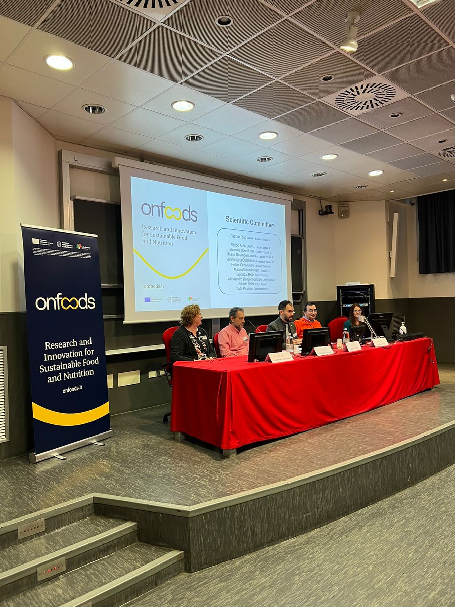 HNUnipr's tweet photo. 2 incredible days of Italian 🇮🇹 science in food & nutrition thanks to @OnFoods_fndn! #OnFoodsEvent2024 @phisquarelab chairing, coordinating hundreds of researchers! And @ClaudiaFavari managing the ECS group 👏👏👏 we rock!
Thanks @LaStatale #defens @CRISTIANDELBO1 @DANIELAM1982 https://t.co/84D58BdQy7