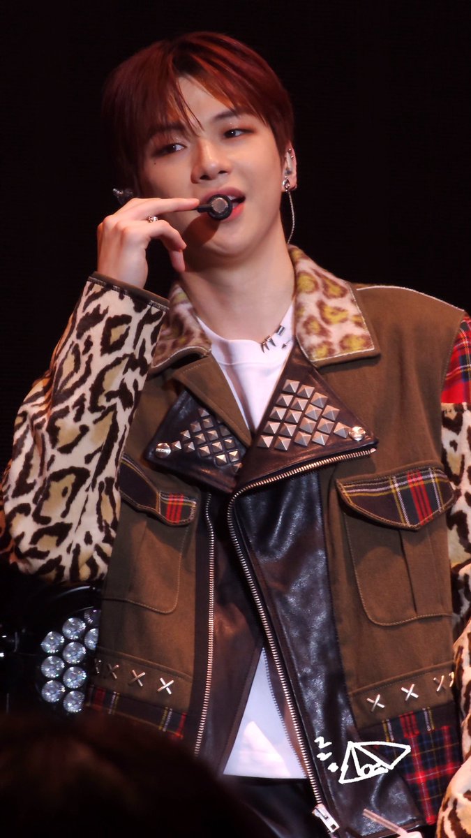 CamperFlowD's tweet photo. 캡쳐장인 금손님께 감사와 축복을...
@momoDK_ 

#RE8EL 도쿄 쇼케이스
2024. 01. 20

#강다니엘 
#KANGDANIEL 
#カンダニエル https://t.co/VFBAcLIGa4