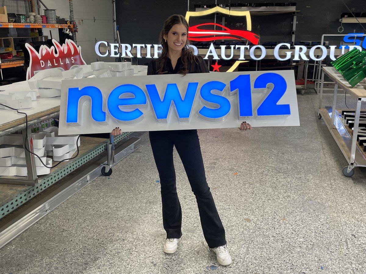 MADE ON LI: From digital design to the physical sign on a storefront – <a href="/vallesigns/">Vallesigns & Awnings</a> in #Copiague manufacturers for businesses around the country! I had so much fun on this shoot! See the process from start to finish: 
longisland.news12.com/made-on-long-i…

<a href="/News12LI/">News12LI</a>