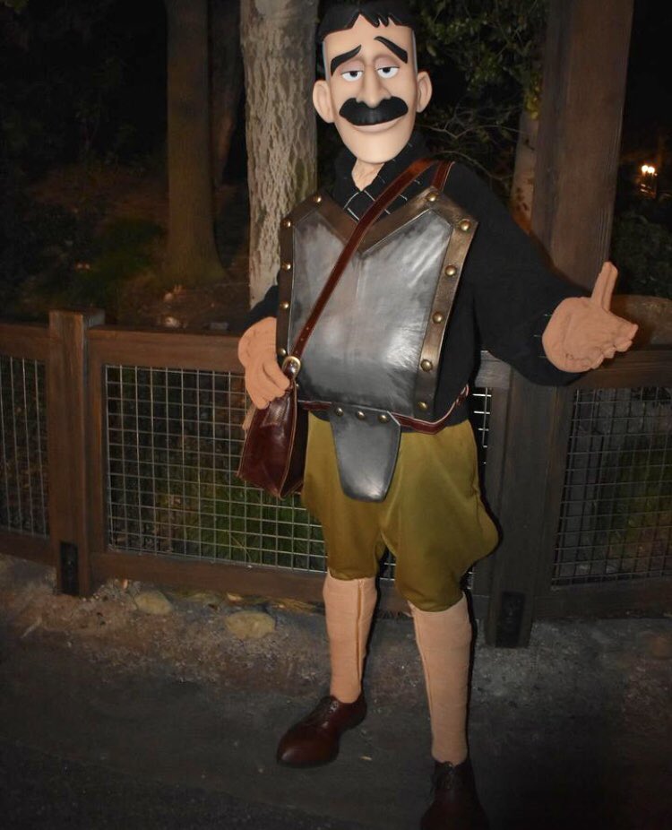 AtlantisTLE's tweet photo. Guess who stopped by @Disneyland for Moonlight Magic yesterday?! 🏰
📷: themeparkcharacterquest, @david_heller25, @thisisnotdanica
#AtlantisisWaiting #MoonlightMagic #AtlantisTheLostEmpire #Disney #Atlantis #MiloThatch #QueenKida #Disneyland #Kida https://t.co/AMFebkds1M