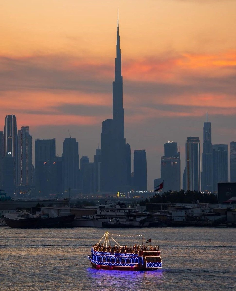 Sunsets and shadows of Dubai's Skyscraper 💜

#الهلال_انترميامي #ولعت #ChandigarhMayorElection #SuicideSquadGame #хтивийпонеділок