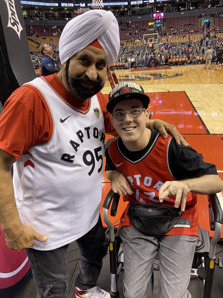 @superfan_nav Hi Nav, hope all is well! This is my 24th year participating in the @MapleLeafsSkate! Let’s help my @EasterSealsON friends! Please consider donating to my personal fundraising page/give me a shoutout! Thanks!