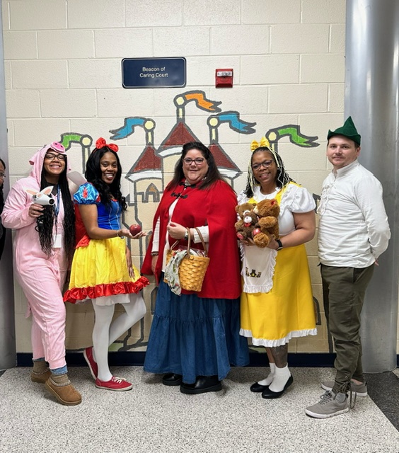 FFES_FantasticFitzies tweet media