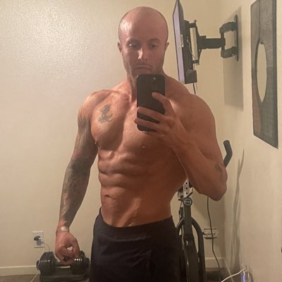 Gardnerb02's tweet photo. #NewProfilePic https://t.co/t8oqt7O33V