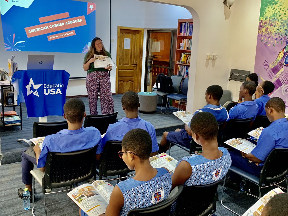MobileWebGhana's tweet photo. Sarah, our rep from @shorelinecc , is currently sharing insights into the application process. From required documents to key deadlines, she's educating our audience on the available opportunities. 

#edusa #ShorelineCollege #studyabroad https://t.co/gOP9g42NX2