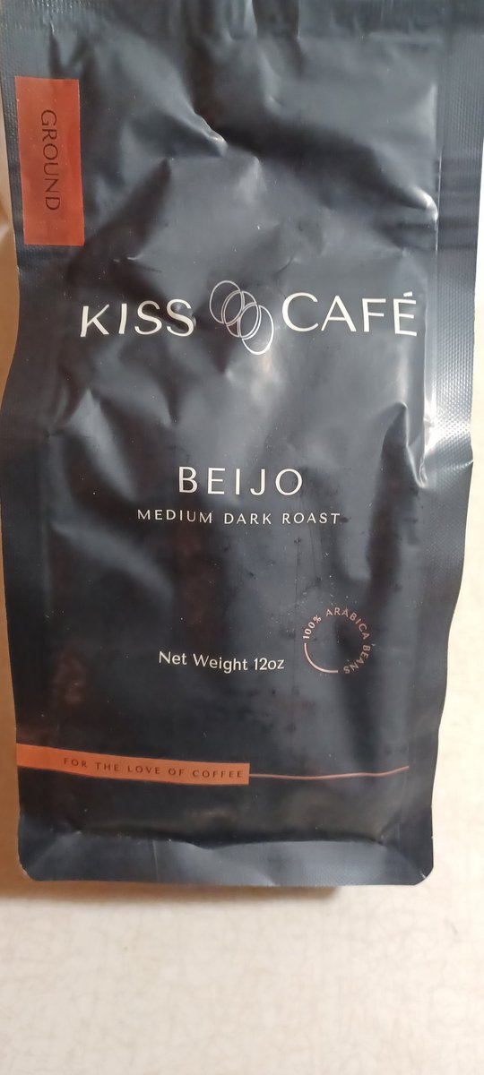 LayLue's tweet photo. About to try it for the first time. https://t.co/jBPP0jrjji