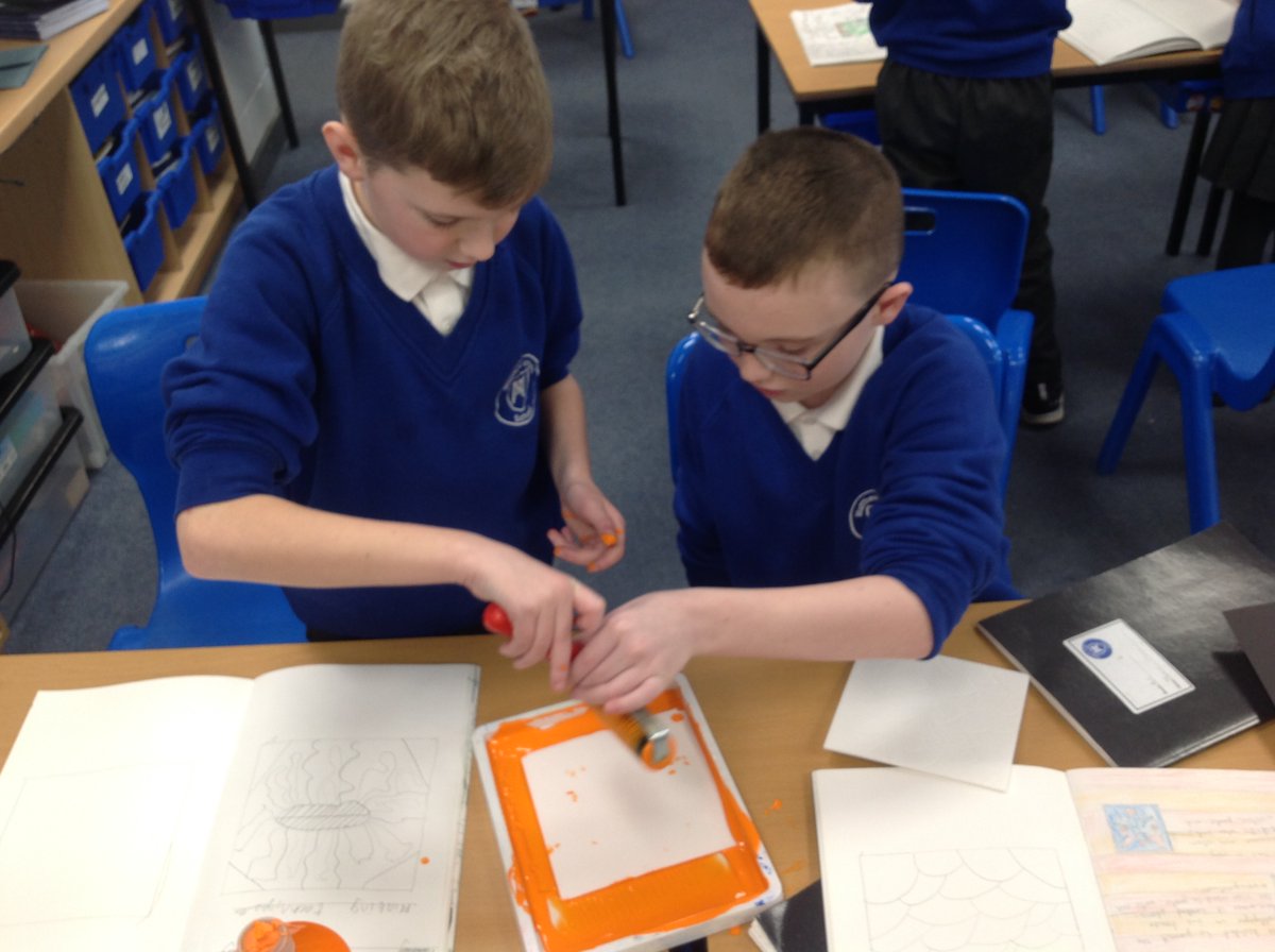 mattarnclass6's tweet photo. This afternoon, we have been learning how to create prints. https://t.co/OKHBRtvGpz