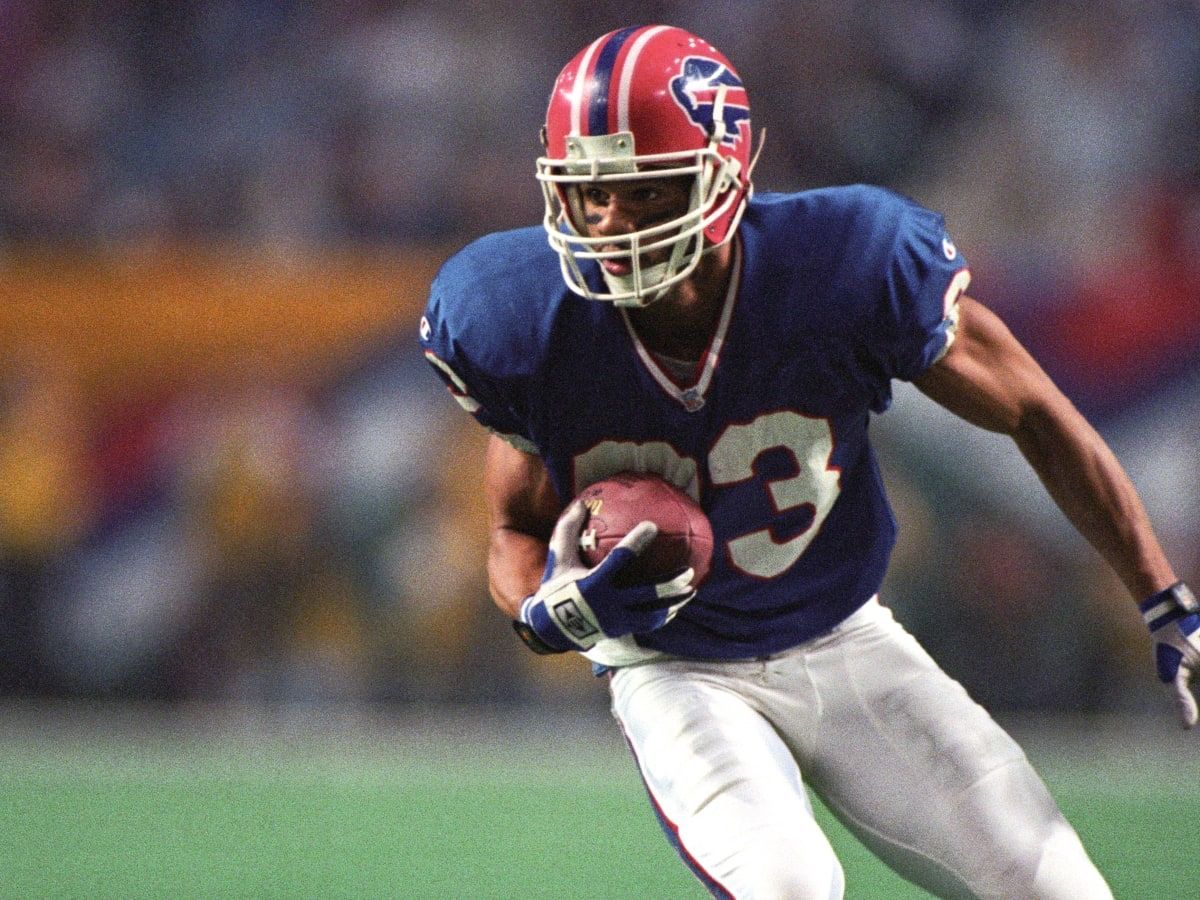 NFL_Stats's tweet photo. Happy birthday, Andre Reed!
His career stats:
β’ 16 seasons (234 games)
β’ 951 catches
β’ 13,198 receiving yards
β’ 500 rushing yards
β’ 88 TDs
β’ 7x pro bowler, 2x all-pro
β’ HOF Class of 2014 https://t.co/fL8yjM3Csq