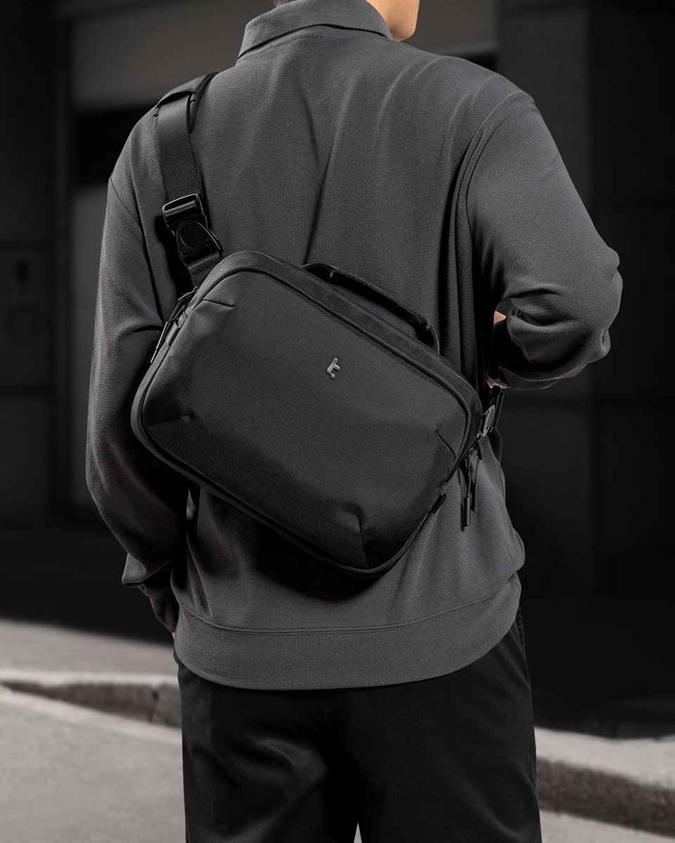 tomtoc_official's tweet photo. NEW RELEASE #GIVEAWAY

tomtoc UrbanEX-B11 tablet shoulder bag, return to minimalist expression, designed for iPad Pro on the go.

▪️TO ENTER
Follow &amp; RT &amp; 🖤
1 Winner, Ends Feb 3rd
🛒https://t.co/v7frov2LlQ

🏷#iPad #iPadPro #tablet #slingbag #tech #urban #everydaycarry https://t.co/pV3zsJmKb9