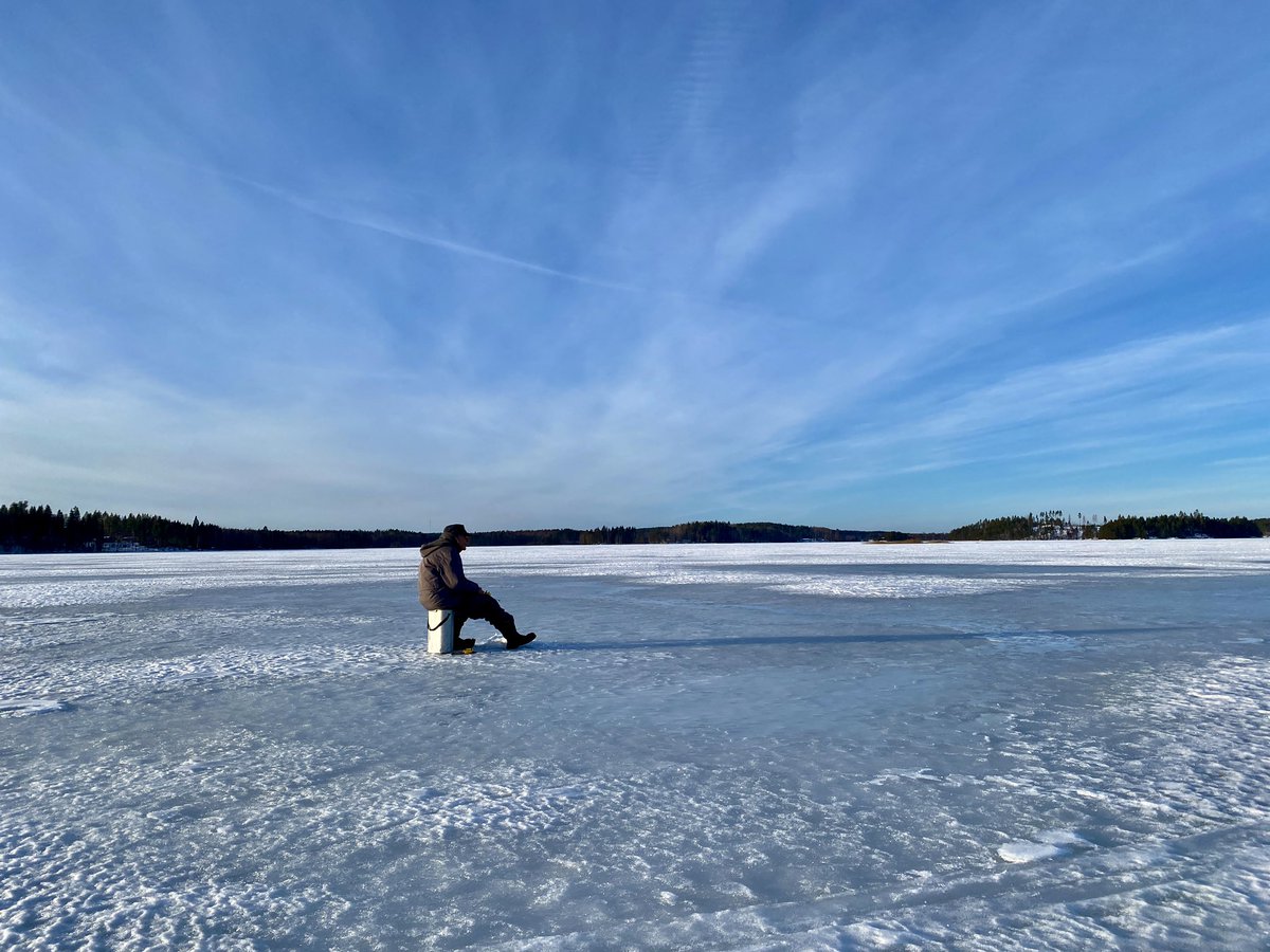 GrumpyRintala's tweet photo. We went with my father to make an "evening holes”. There were dozens of small perches. One hole rewarded persistence - this time it was me. Not huges but good food fish.
#icefishing #lifeisgood #withmyfather https://t.co/vc3wtgiYfU