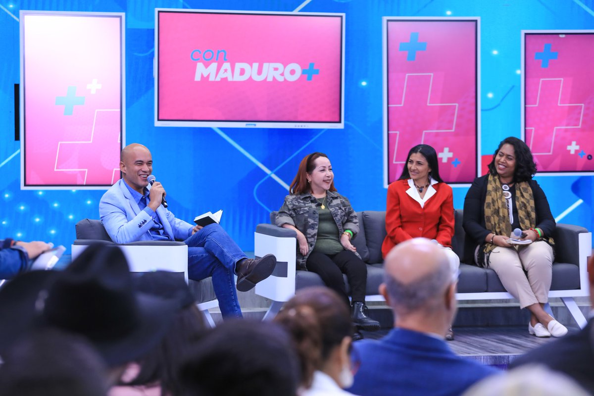 En todo el país se está dando el gran debate y la consulta nacional de las 7 Transformaciones que Venezuela necesita, realizando asambleas con todos los sectores y gobernando junto al Poder Popular. Con el ingenio y la creatividad de un pueblo consciente, los trabajadores,