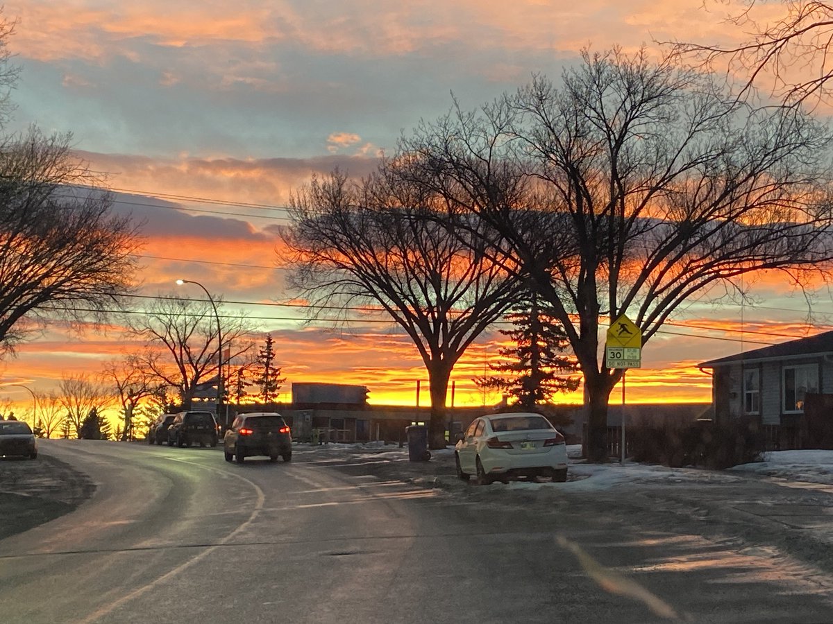 icecreamanarchy's tweet photo. ⁦@CBCEyeopener⁩ Falconridge Blvd. https://t.co/oPstCgajlA