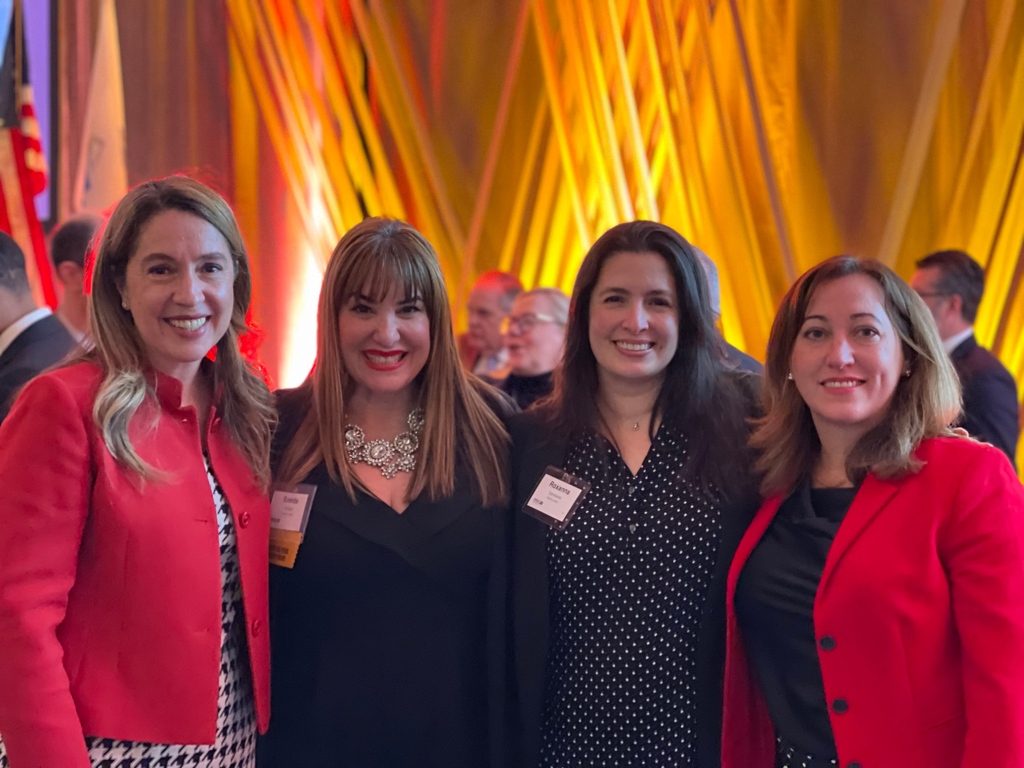 WeAreALX's tweet image. On January 26, ALX’s Eneida Roman, Roxanna Sarmiento, and board member Eileen Alexopoulos were thrilled to join The Greater Boston Chamber at the #Pinnacle30 awards to celebrate female leaders in Massachusetts, including 2024 honoree Lucy Perez of McKinsey Co. Congratulations!