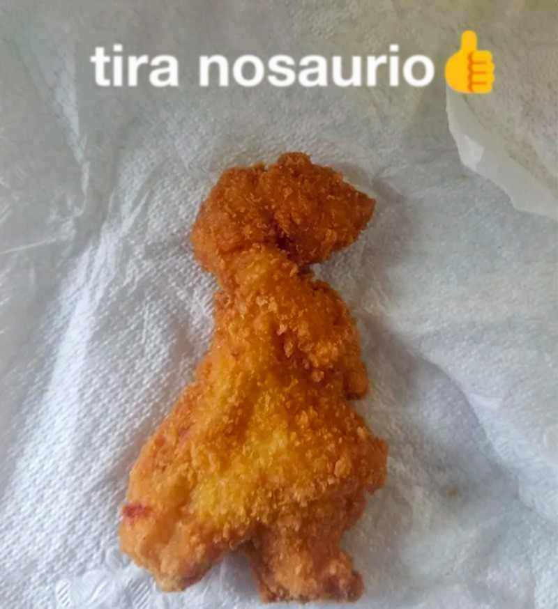 KFC_ES's tweet photo. tira nosaurio 👍 https://t.co/fGtPWbffhS