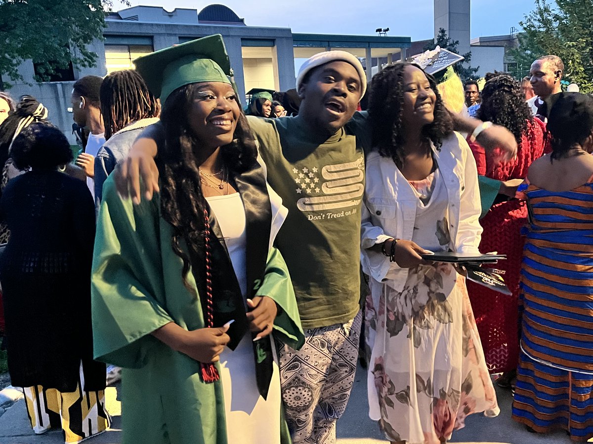 Several of our students received the @kcscholars scholarship to <a href="/MissouriState/">Missouri State</a>. 19 students get $950,000 in scholarship money.

This is in addition to the 11 students from Class of 2024 who were also awarded KC Scholars scholarships, bringing our yearly total to $1.5 million!