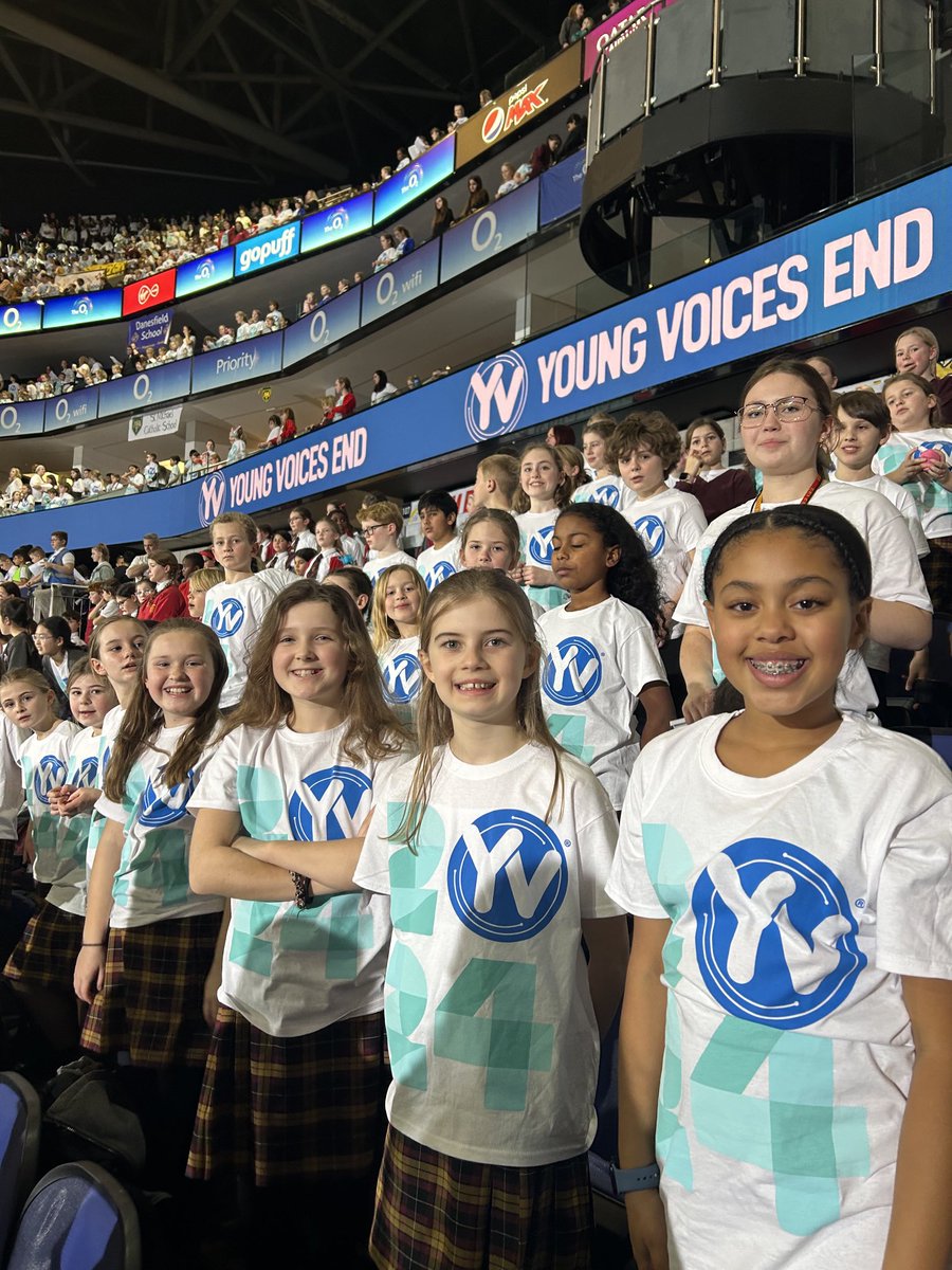 Rehearsals underway! Young Voices at the O2 ⁦@felstedmusic⁩ #singtogether