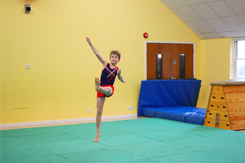 Our U11 Boys placed 1st and our U11 Mixed Team placed 3rd in the Regional Floor & Vault Championships on Sunday. Another #gymnastics team qualification for National Finals! Sport reports for recent matches: russellhouseschool.co.uk/latest-news/sp… @RHHeadmaster @WestKentSport
