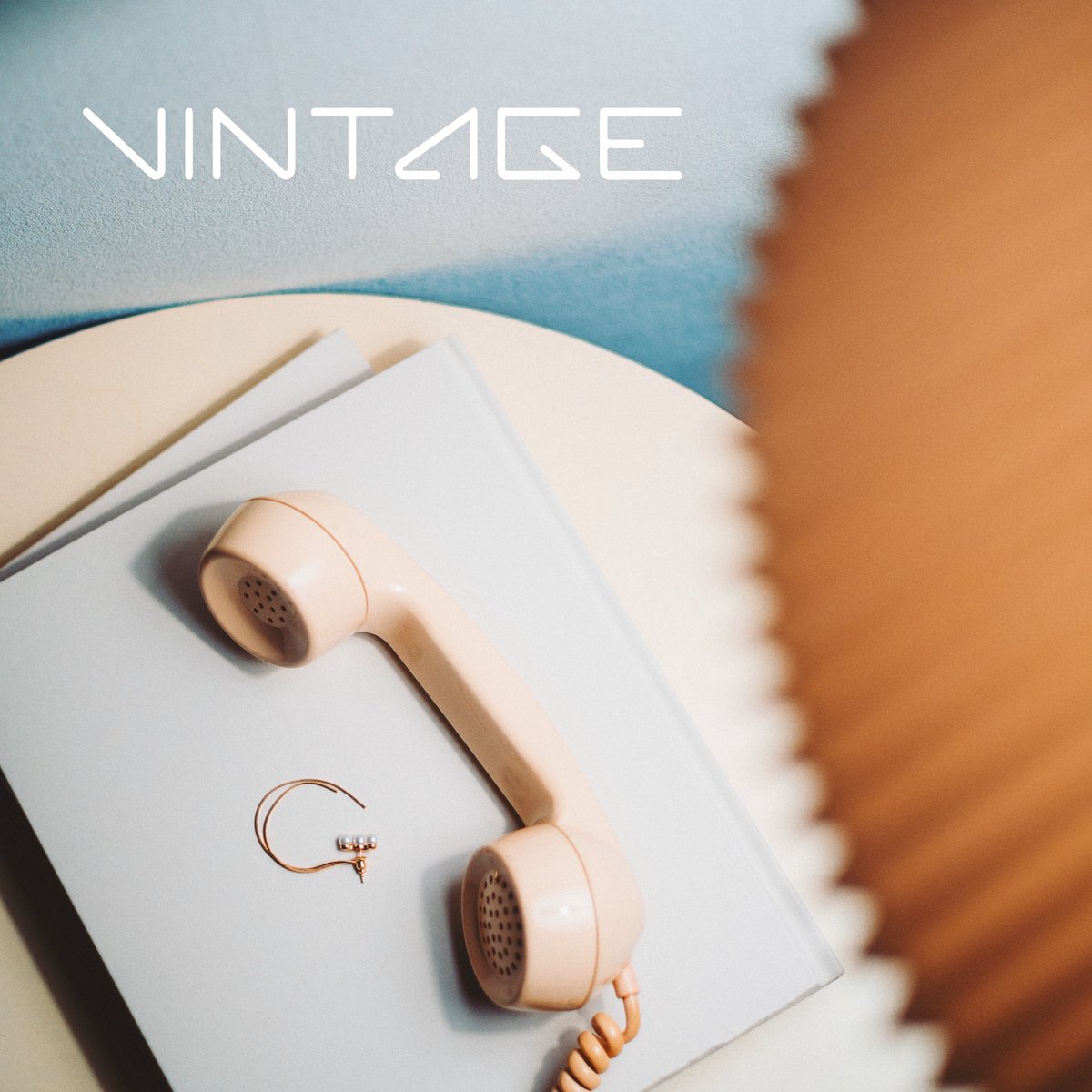 【2nd single Release!】

1/31 (wed) 0:00
〝Vintage〟配信開始

誰かを好きになる感情は
使い回しのようだと思って書きました

下のリンクから聴けます！

🎧 orcd.co/veno_vintage