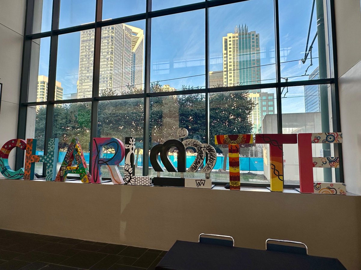 Heather Dye tweet media