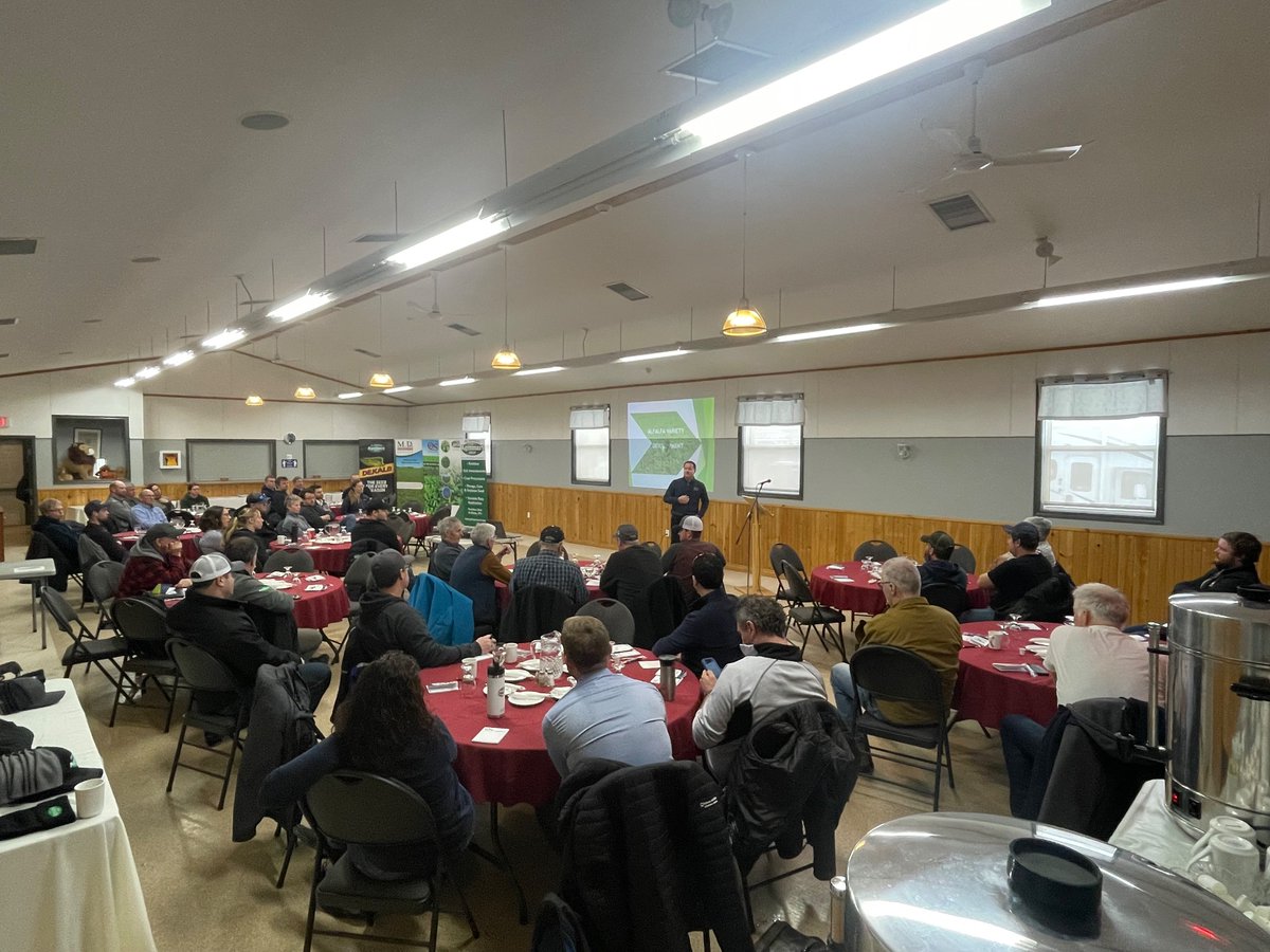 Dairy Day 🐄
Looks like a great turnout for our first of 2 information sessions in Winsloe.
Tomorrow is Beef Day!