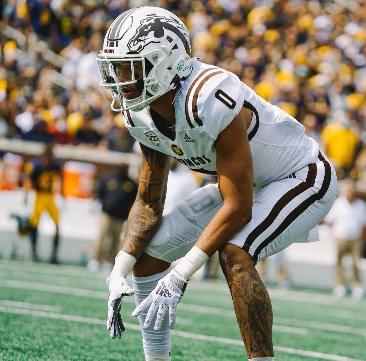 Blessed to Receive an Offer From Western Michigan University #BroncosReign #AGTG
<a href="/3DSportsGroup/">3DS</a> <a href="/Coach_Baham/">Robert Baham Jr.</a> @Coach_Celiscar 

<a href="/CharlesPower/">Charles Power</a> <a href="/247Hudson/">Hudson Standish</a> <a href="/samspiegs/">Sam Spiegelman</a> <a href="/adamgorney/">Adam Gorney</a> <a href="/ChadSimmons_/">ChadSimmons</a> @MohrRecruiting