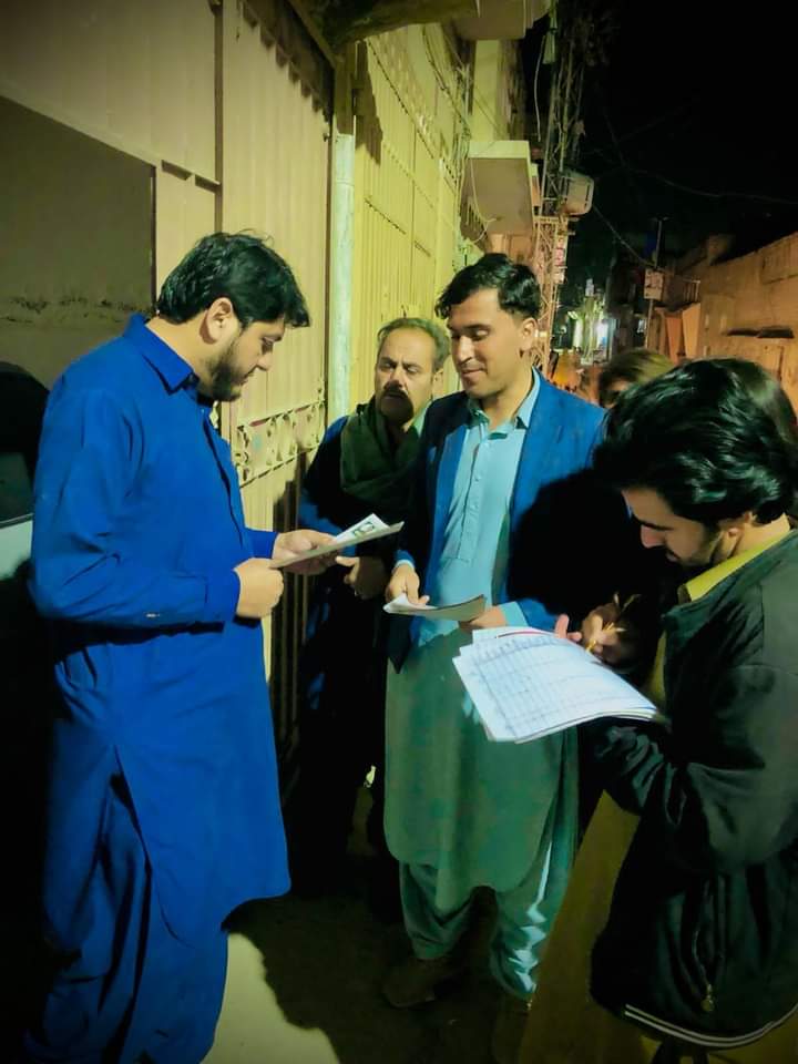 HayatKhanKakar8's tweet photo. سرکی_پشتون_اباد (29 تاريخ کمپين)
د پښتونخوا سټوډنټس آرګنايزیښن ملګری د حلقه NA263
کانديد محترم ګران مشر محمودخان اڅکزی او حلقه PB41 کانديد قهار خان ودان د حلقو په حدود کښی ډور ټو ډور کمپاين په وخت
#Vote_For_Tree
#Vote_for_democracy https://t.co/xuvXC4ktgA