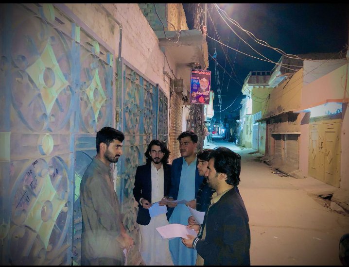 HayatKhanKakar8's tweet photo. سرکی_پشتون_اباد (29 تاريخ کمپين)
د پښتونخوا سټوډنټس آرګنايزیښن ملګری د حلقه NA263
کانديد محترم ګران مشر محمودخان اڅکزی او حلقه PB41 کانديد قهار خان ودان د حلقو په حدود کښی ډور ټو ډور کمپاين په وخت
#Vote_For_Tree
#Vote_for_democracy https://t.co/xuvXC4ktgA