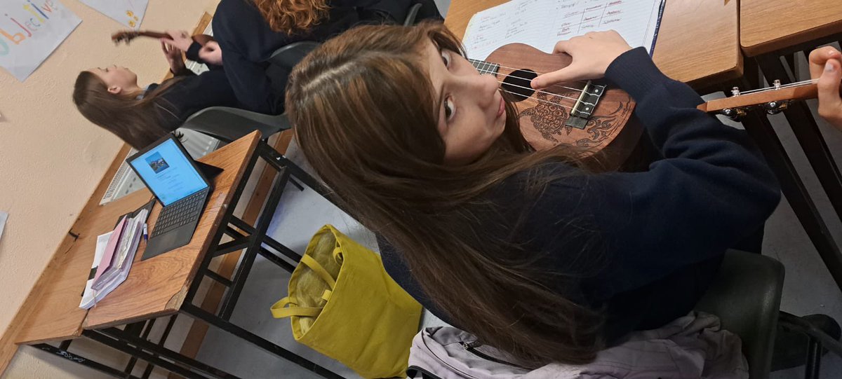 It was a real treat to have Nora a tutor from @MusicGenClare teaching our first year students how to play the Ukulele today and for the next few weeks #creativearts #community #EducationMatters