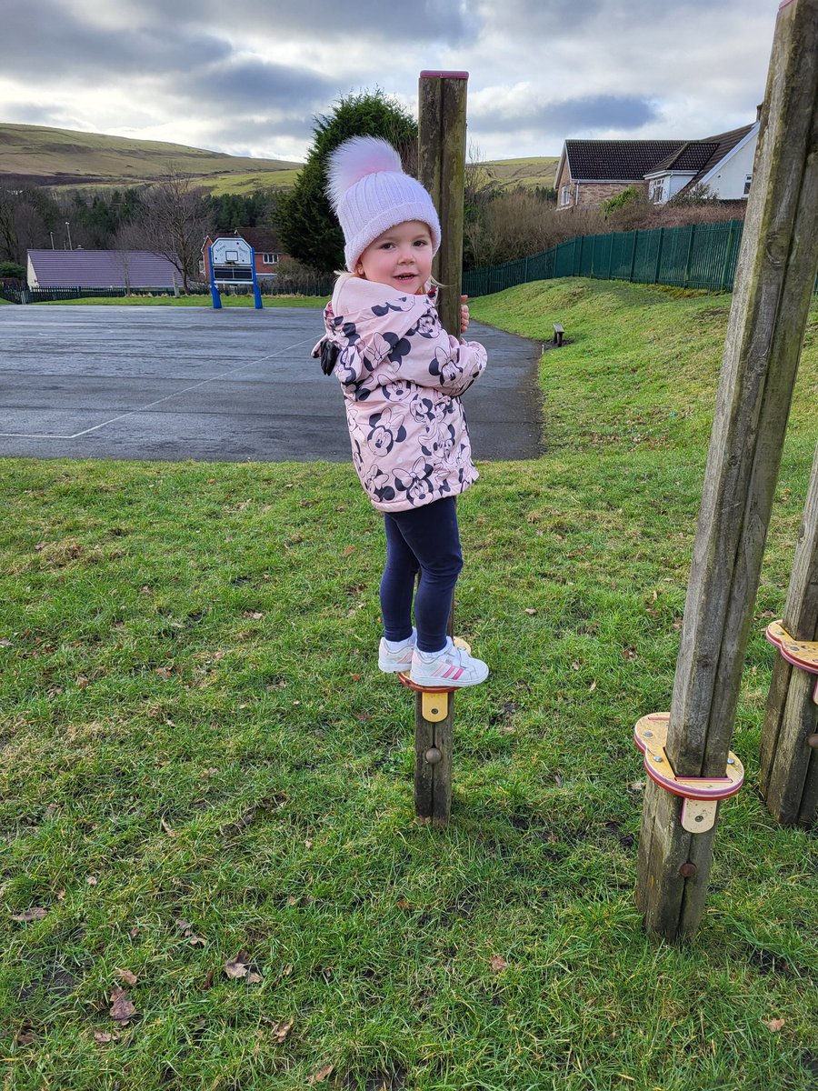 Dosbarth Taff have been out looking at habitats in the school grounds so they can rate how biodiverse we are, then they went on a colour hunt, followed by some well-deserved play and skill developing on the climbing frame! We had a fab day! <a href="/URPSTaff/">Dosbarth Taff URPS</a> <a href="/UpperRhymneyPS/">Upper Rhymney</a>